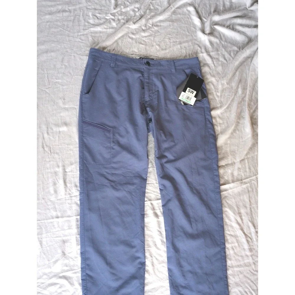 NWT Oakley Hazardous Golf Tailored Fit Pants Sz 34X32 Actual 35X31 Blue